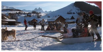 Les classes de neige sur les traîneaux à chiens Marie Fumaz - OT des Albiez